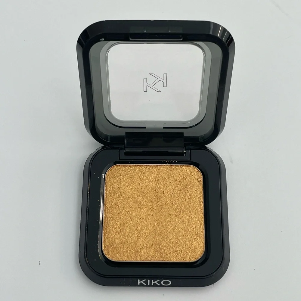 Kiko Milano • Magnetic Impact Eyeshadow • Gold / 05
